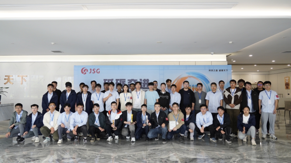 大合照_副本.jpg 大合照_副本.jpg